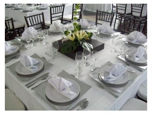 Cristalería y centros de mesa