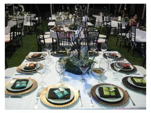 Detalles para invitados en mesa