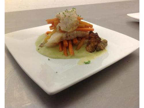 Pescado con salsa poblana