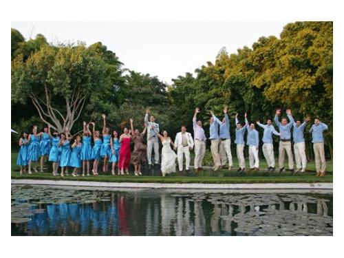 Fotografía con séquito nupcial