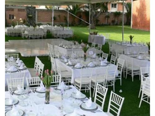 Montaje con pista de baile