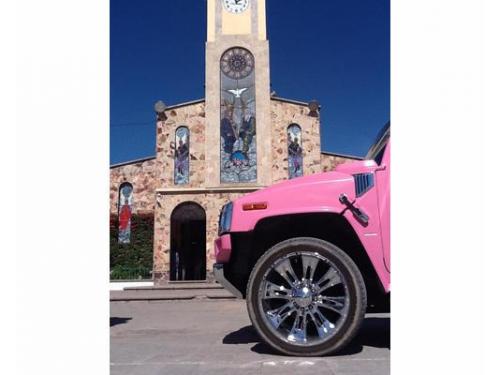 Arribando a la iglesia