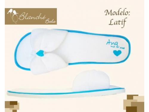 Detalles en color azul