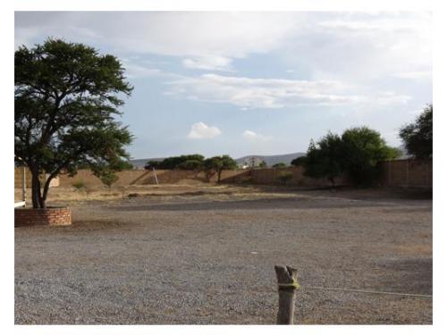 Amplio estacionamiento privado