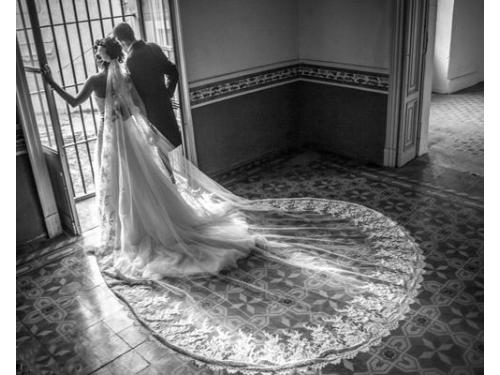 Detalle del velo de novia