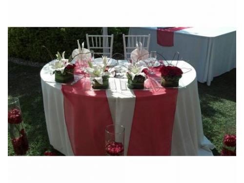 Mobiliario para bodas y eventos