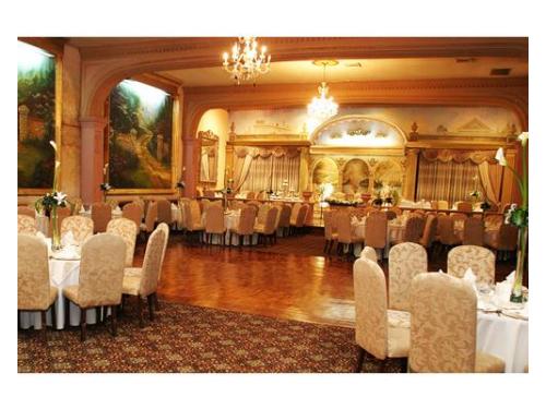 Que tu boda sea como un cuento de hadas en este hermoso salón