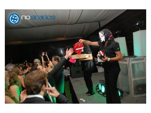 Repartiendo las mascaras