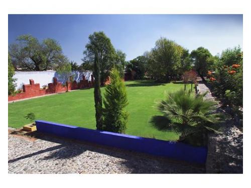 Hacienda rodeada de naturaleza