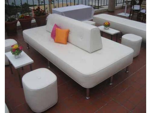 Mobiliario diferente