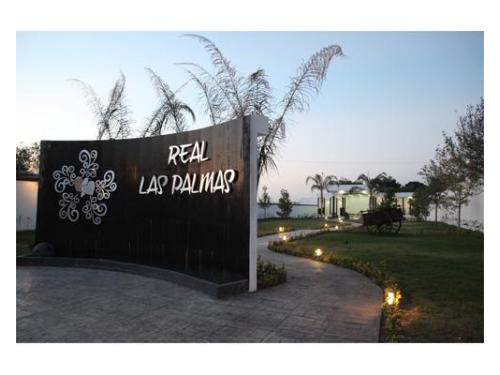 Entrada a real las palmas