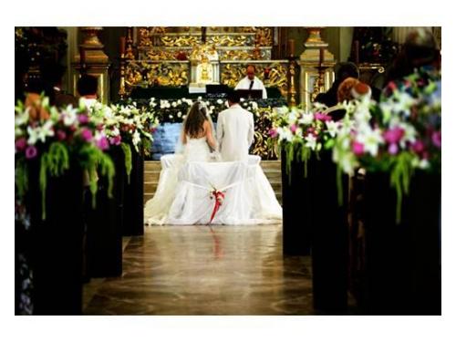 El mágico momento de la boda religiosa