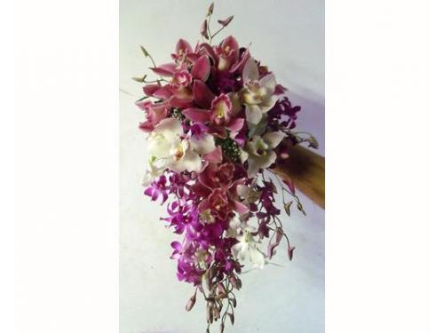 Ramo en casaca varias flores