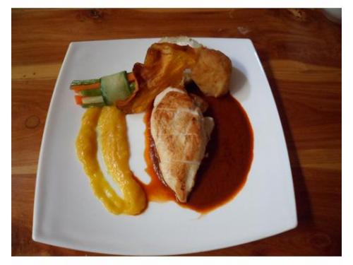 Filete de pollo en salsa