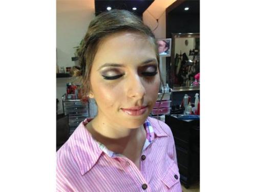 Graziella ayala make up & hair studio
