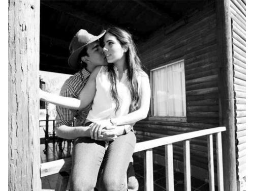 Sesión casual blanco y negro