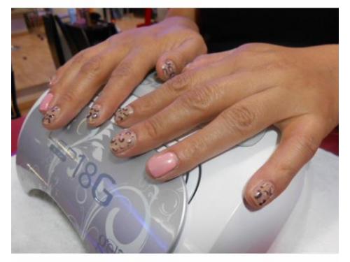 Luce unas manos espectaculares