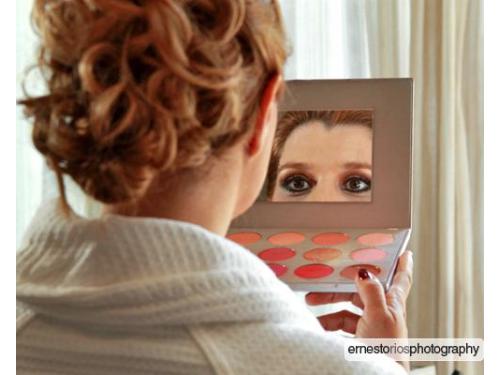 Podemos incluir maquillaje, peinado y más servicios de estilismo y spa. pregunta por nuestros paquetes