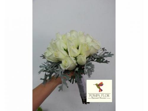 Ramo rosas blancas