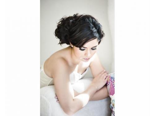 Maquillaje y peinado de novia
