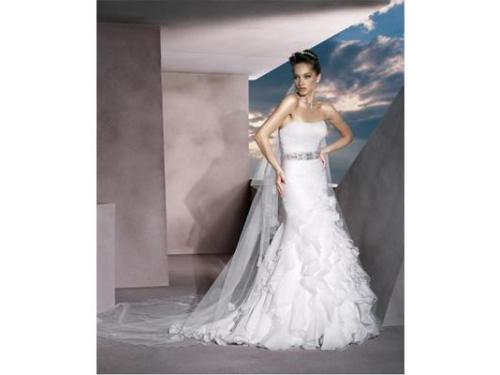 Vestido con cinturón