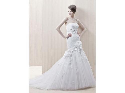 Vestido con detalle floral