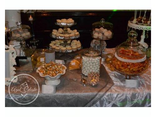 Mesa de postres para bodas
