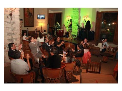 Variedad de restaurantes dentro del hotel