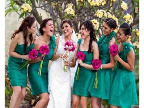 Novia con damas de honor