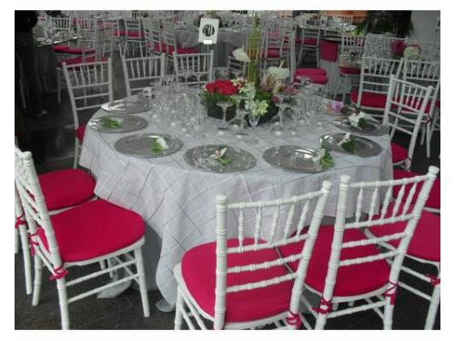 Mesa redonda para 10 personas