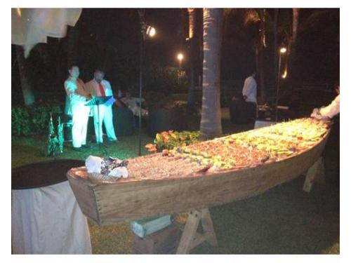 Barra con canapés para tus invitados