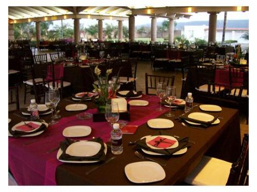 Diversas combinaciones de colores en mantelería