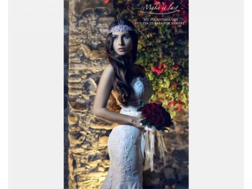 Modelo: lorena bischof
moda
vestido: the wedding corner
ramos, zapatos, accesorios, paraguas: fiancée querétaro
accesorios de cabello: oh ma lola
hair and makeup: brianté by itzel ortega