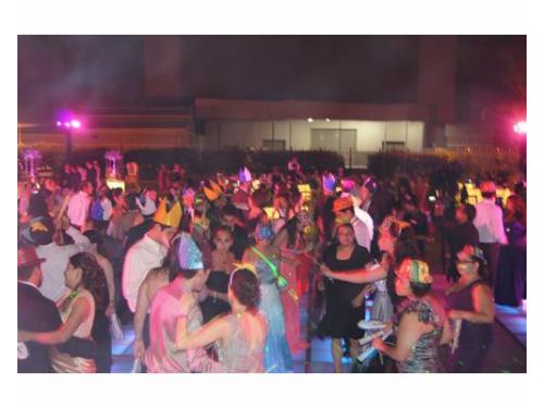 Todos tus invitados bailarán