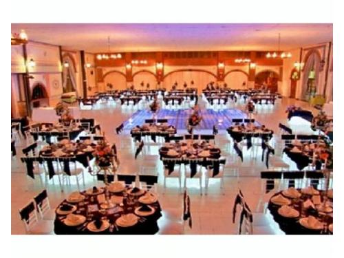 Lienzo charro la tapatía