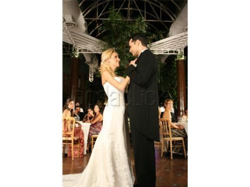 Su primer baile juntos