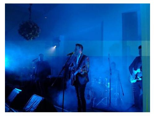 Ambientación con luz y máquina de humo