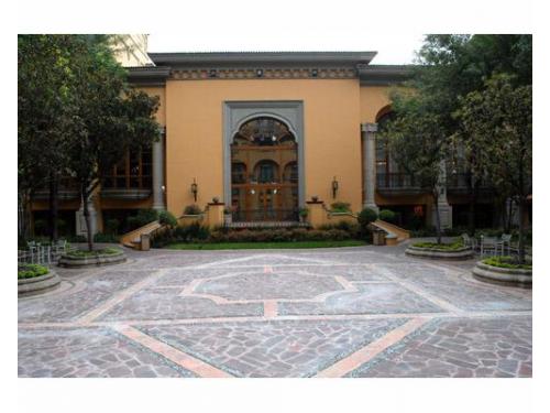 Amplio patio para realizar tu evento