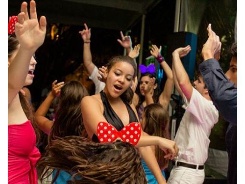 Bailando en la pista