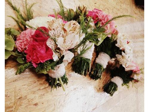 Ramos de novia y damas