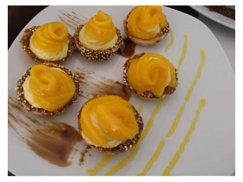 Tartaleta con mousse de mango
