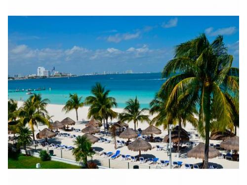 Una hermosa playa de arena blanca para tu boda