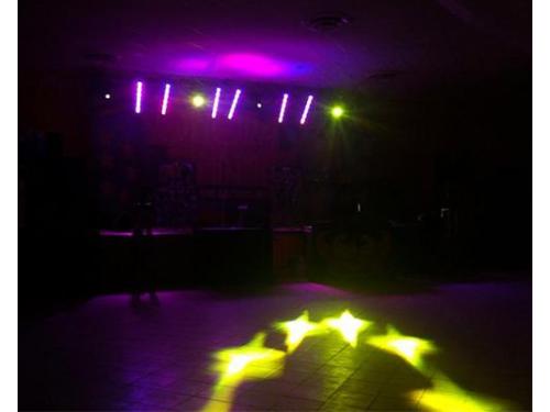 Decoración con figuras proyectadas