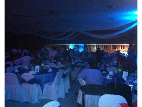 Decoración con iluminación constante