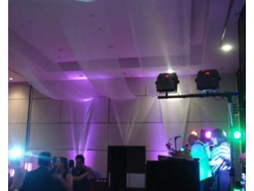 Decoración con telas en diversas posiciones