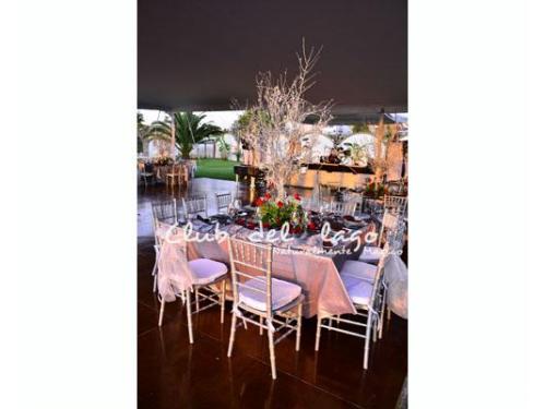 Estilo en el montaje de las mesas