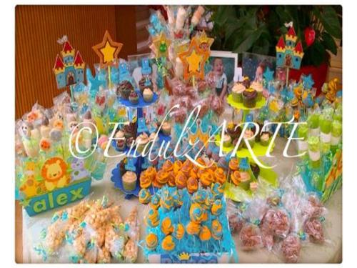 Mesa de postres infantil