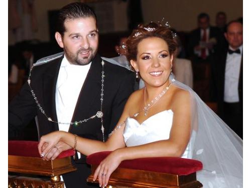 Novios en su ceremonia