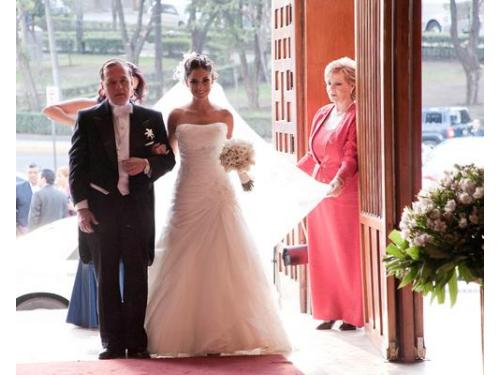 Arribando a la iglesia