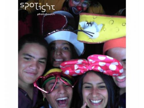 Cabina fotográfica para bodas y  eventos